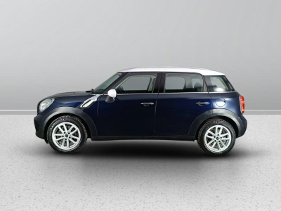 6 - MINI Countryman Cascioli Group