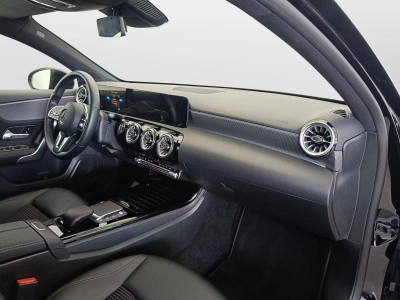 10 - Mercedes-Benz Classe A Cascioli Group
