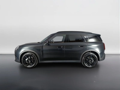 6 - MINI Countryman Cascioli Group