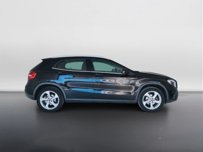 7 - Mercedes-Benz GLA Cascioli Group