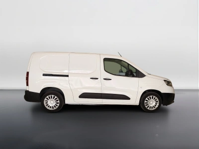 7 - Toyota Professional Proace City Cascioli Group