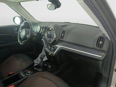 10 - MINI Countryman Cascioli Group