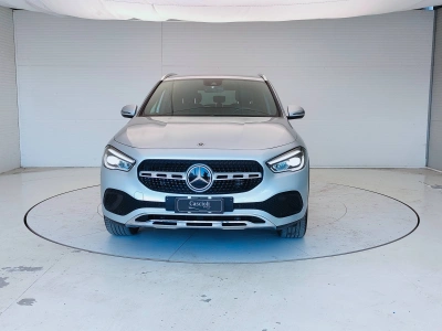 2 - Mercedes-Benz GLA Cascioli Group