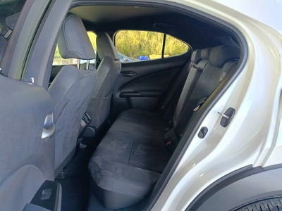 9 - Lexus UX Cascioli Group