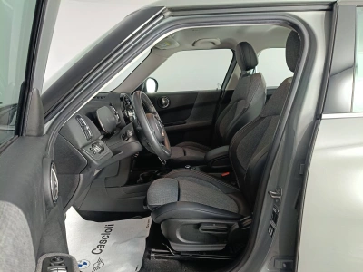 8 - MINI Countryman Cascioli Group