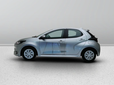 3 - Toyota Yaris Cascioli Group