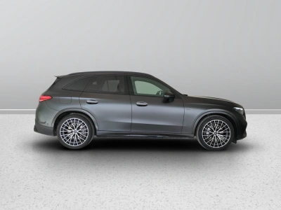 7 - Mercedes-Benz GLC AMG Cascioli Group