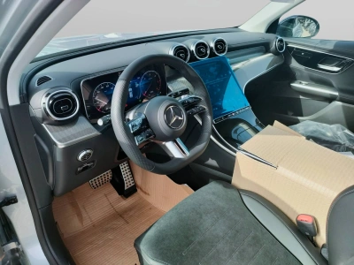 10 - Mercedes-Benz GLC Cascioli Group