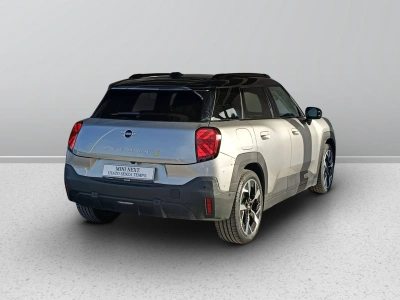 4 - MINI SE Classic Cascioli Group