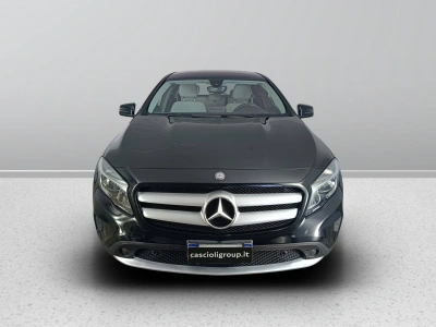 2 - Mercedes-Benz GLA Cascioli Group