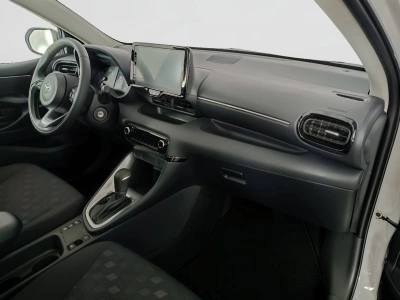 10 - Toyota Yaris Cascioli Group