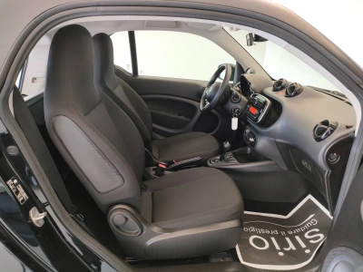 10 - smart fortwo Cascioli Group