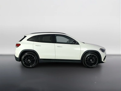 3 - Mercedes-Benz GLA Cascioli Group