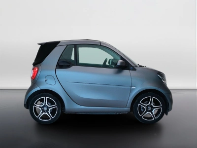 3 - smart fortwo Cascioli Group
