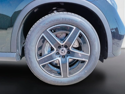 8 - Mercedes-Benz GLC Cascioli Group