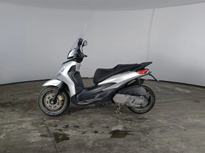 5 - Piaggio Beverly Cascioli Group