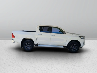 7 - Toyota Hilux Cascioli Group