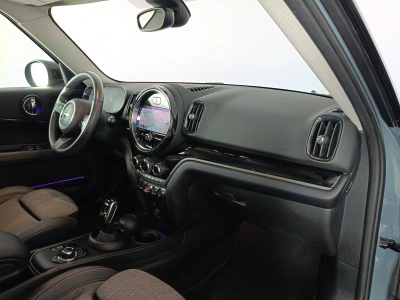 10 - MINI Countryman Cascioli Group