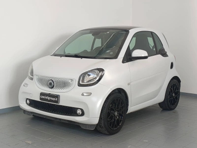 1 - smart fortwo Cascioli Group