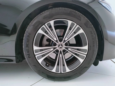 8 - Mercedes-Benz Classe E Cascioli Group