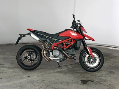 1 - Ducati Hypermotard Cascioli Group