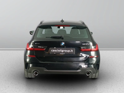 5 - BMW Serie 3 Cascioli Group
