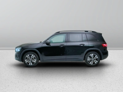 3 - Mercedes-Benz GLB Cascioli Group