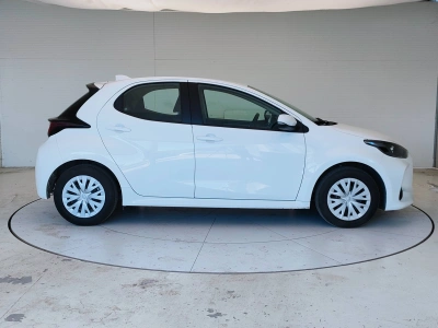 4 - Toyota Yaris Cascioli Group