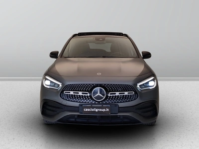 2 - Mercedes-Benz GLA Cascioli Group