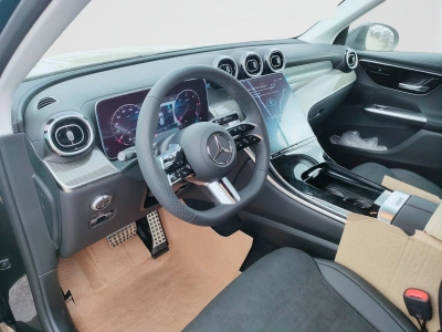 10 - Mercedes-Benz GLC Cascioli Group