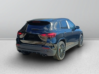 5 - Mercedes AMG GLA Cascioli Group