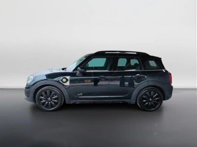 3 - MINI Countryman Cascioli Group