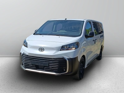1 - Toyota Professional PROACE VERSO Cascioli Group