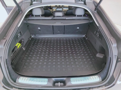 9 - Mercedes-Benz GLC Cascioli Group