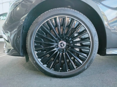 6 - Mercedes-Benz Classe E Cascioli Group