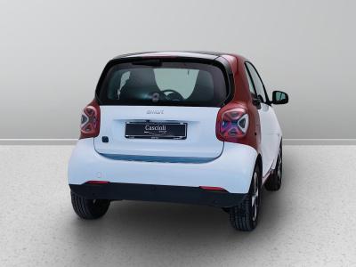 6 - smart fortwo Cascioli Group