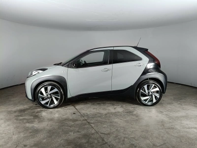 6 - Toyota Aygo X Cascioli Group