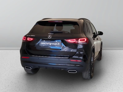 6 - Mercedes-Benz GLA Cascioli Group
