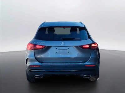 4 - Mercedes-Benz GLA Cascioli Group