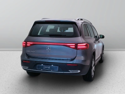 6 - Mercedes-Benz EQB Cascioli Group