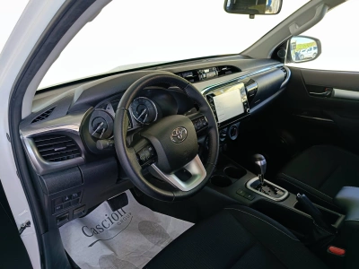 8 - Toyota Hilux Cascioli Group