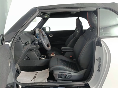 10 - MINI Cooper Cascioli Group