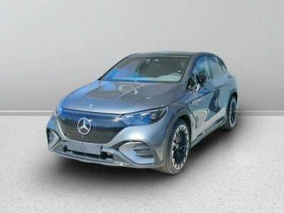 1 - Mercedes-Benz EQE Cascioli Group