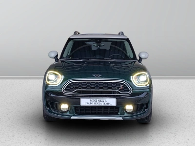 2 - MINI Countryman Cascioli Group
