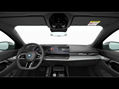 6 - BMW i5 Cascioli Group