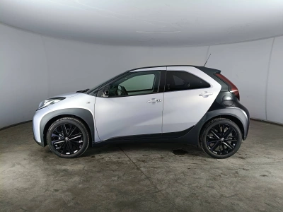 6 - Toyota Aygo X Cascioli Group