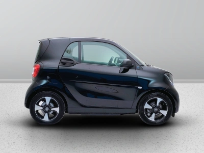 7 - smart fortwo Cascioli Group