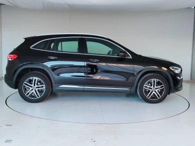 7 - Mercedes-Benz GLA Cascioli Group