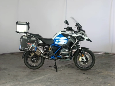 1 - BMW Motorrad GS Cascioli Group