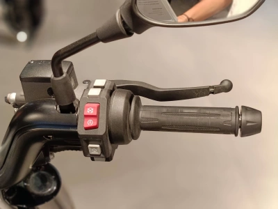 5 - BMW Motorrad C SCOOTER Cascioli Group